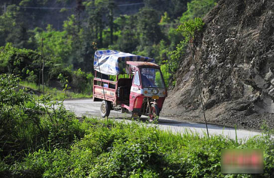 ��־���������¼ˮ��ʾ�������������仯����ֵ��